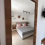 Apartment Pantheon *