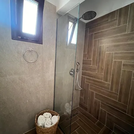 Pantheon Apartment Skiathos Town