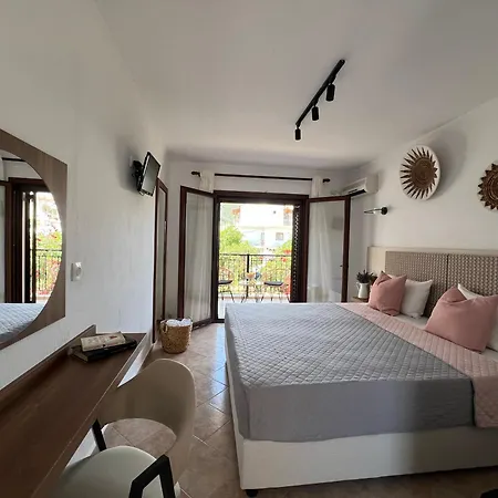 Pantheon Apartment *