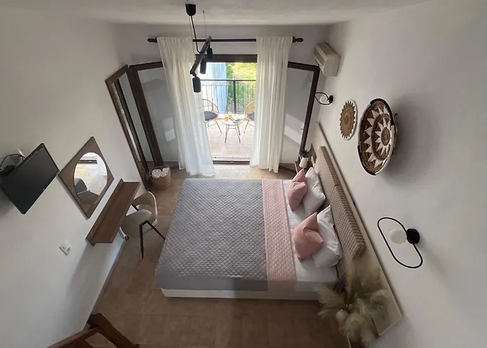 アパート Pantheon スキアトスタウン