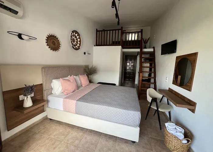 アパート Pantheon スキアトスタウン