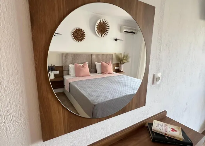 Pantheon * スキアトスタウン