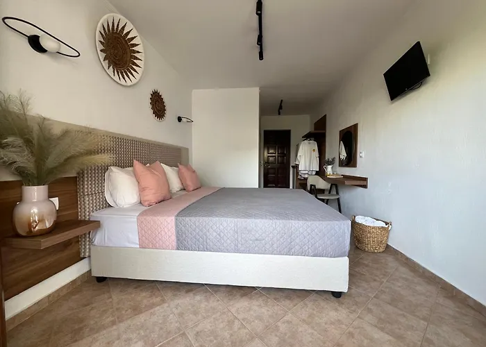 Pantheon アパート スキアトスタウン