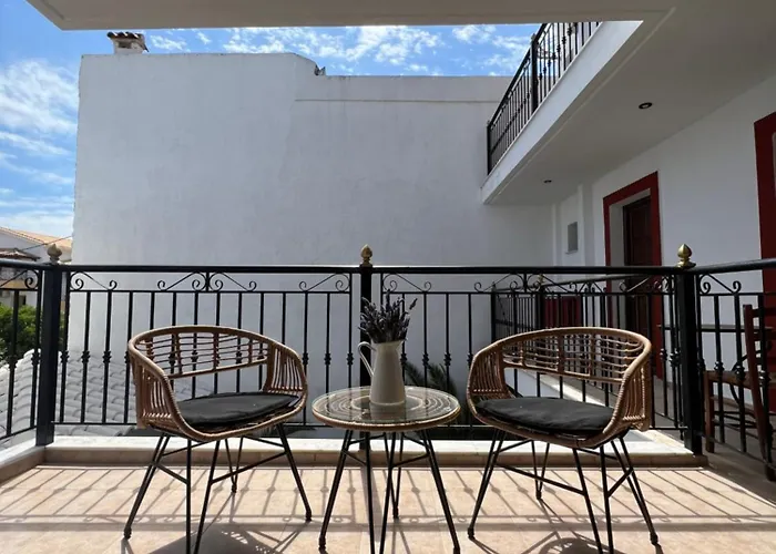 Pantheon アパート スキアトスタウン